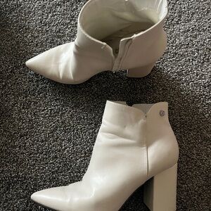 Elegant White Ankle Boots